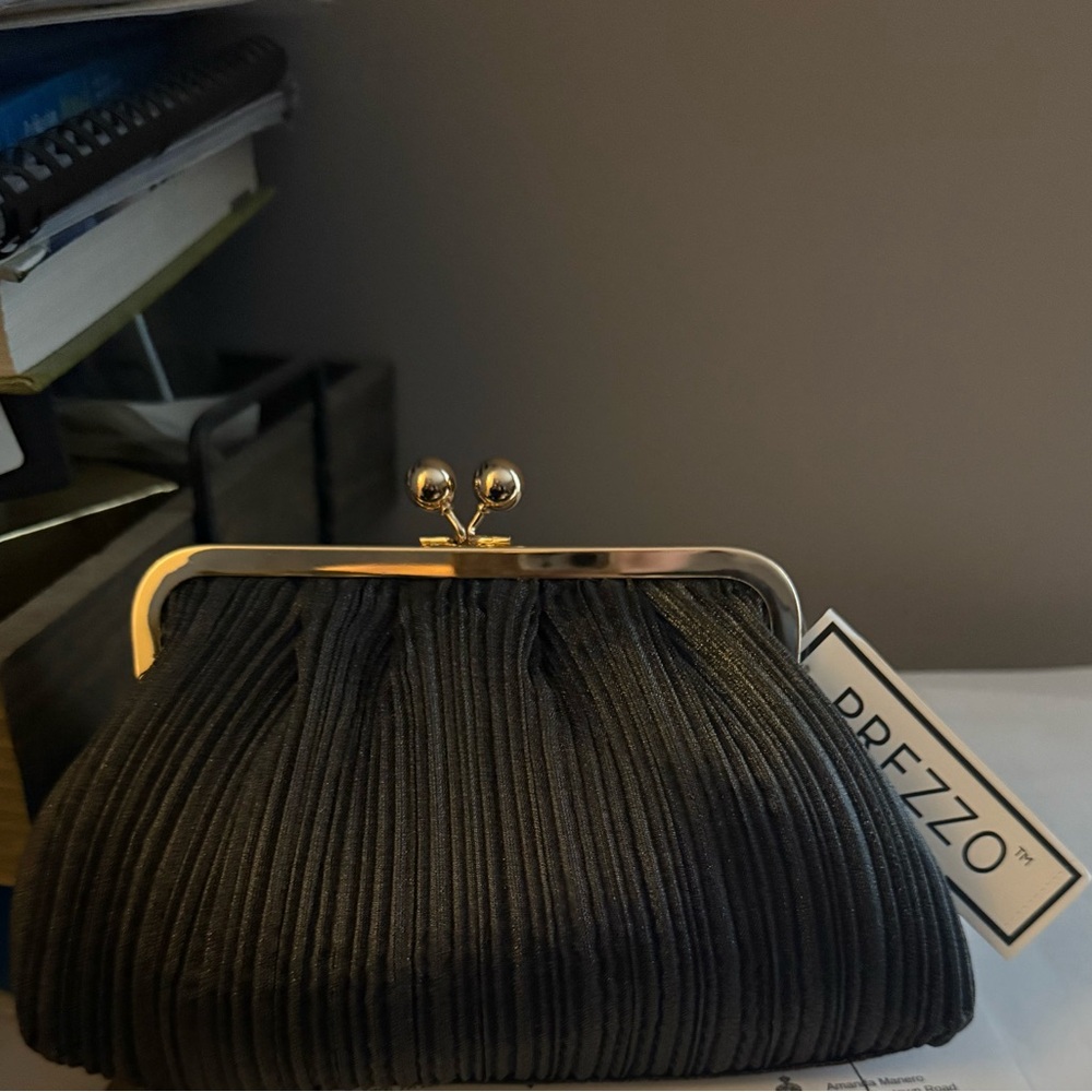 Prezzo Black Pleated Wristlet Clutch